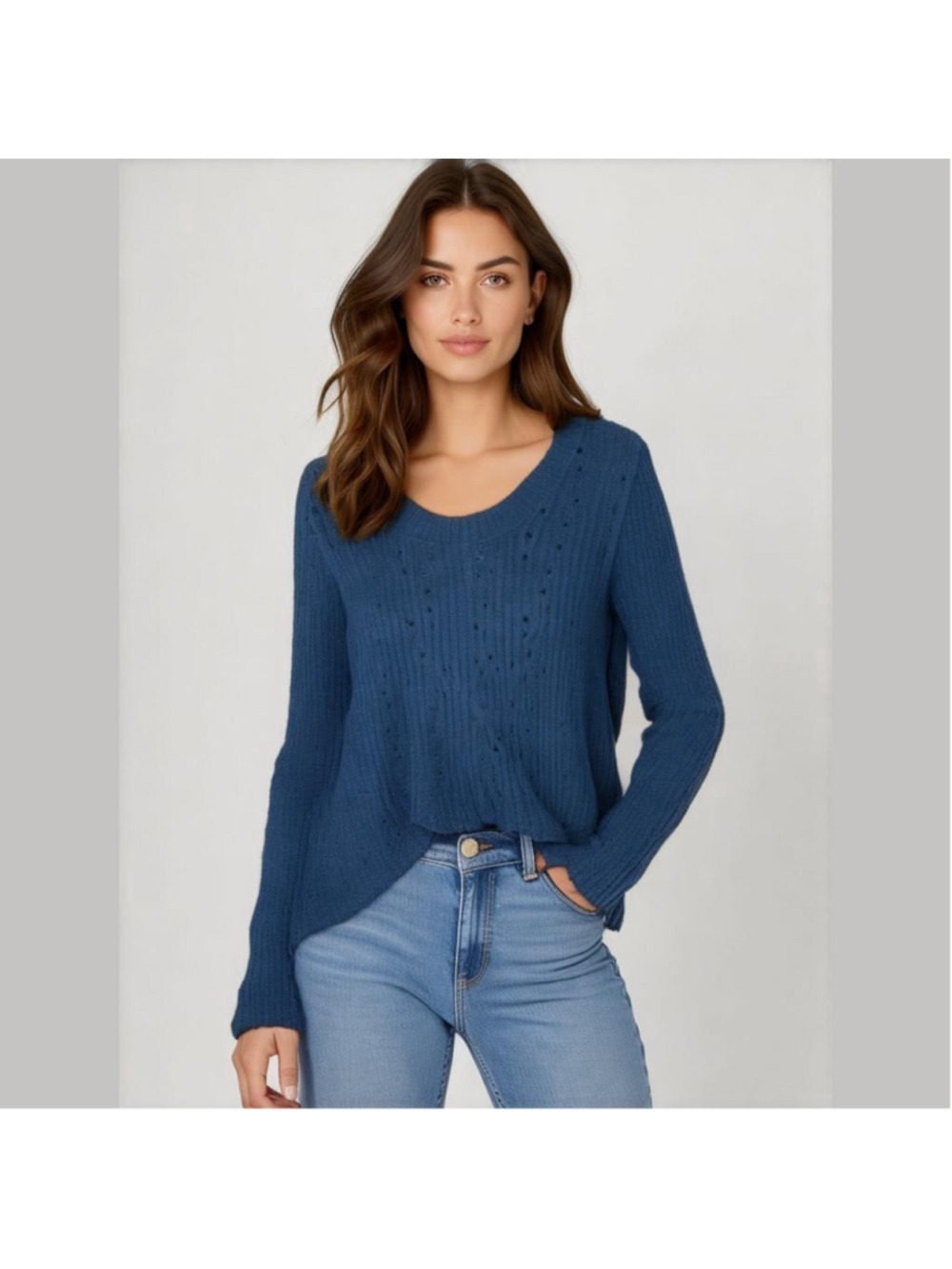 Free people open knit Women's Blue crewneck Sweater size small